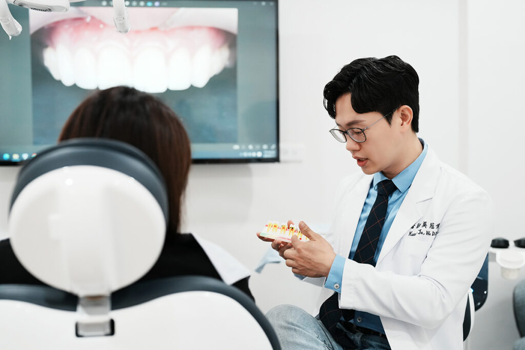 【牙拜醫師吳冠儒｜台中美齒貼片與微笑設計推薦】全瓷貼片講解照片
