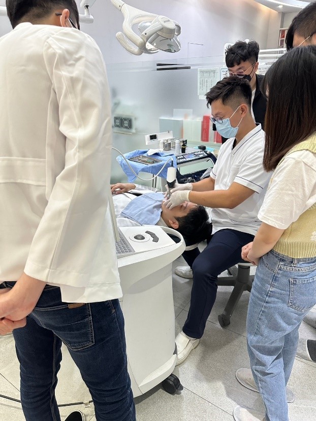牙拜醫師吳冠儒數位口掃機教學課程